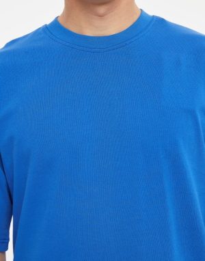 erkek oversize saks mavi tişört