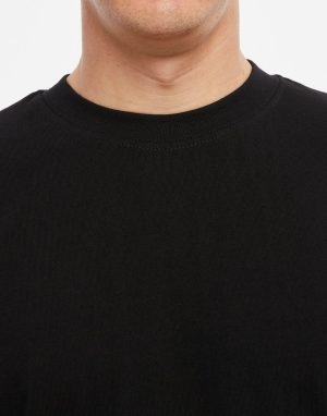 erkek oversize siyah tişört